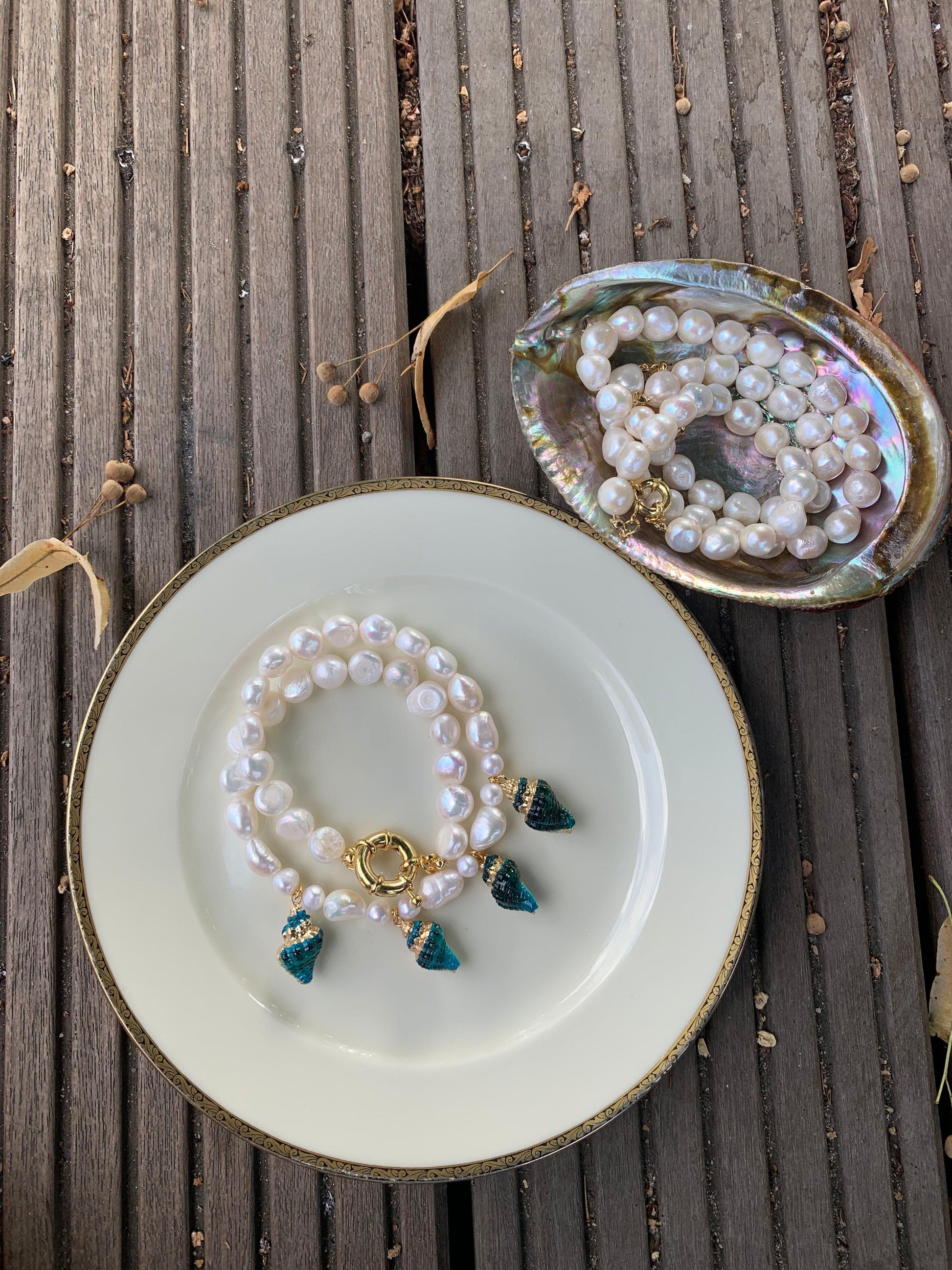 Real Seashell and Freshwater Pearl Beaded Necklace White Shell